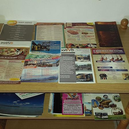 Balatonmáriafürdő Hajas Familia Kiado Szobak מראה חיצוני תמונה